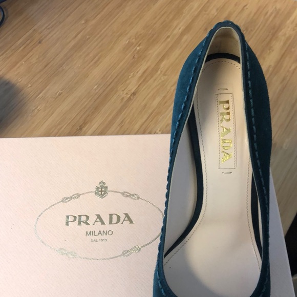 Suede Prada Pump - Picture 5 of 7